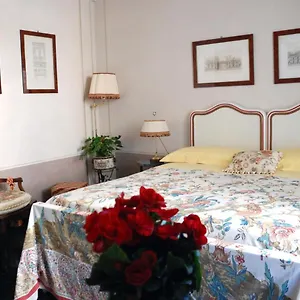 Flowers Bed & Breakfast